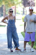 HAILEY and Justin BIEBER Out in Beverly Hils 08/04/2019