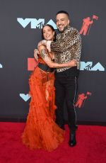 HALSEY at 2019 MTV Video Music Awards in Newark 08/26/2019