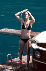HANNAH BAGSHAWE in Bikini on Vacation in Positano 08/23/2019