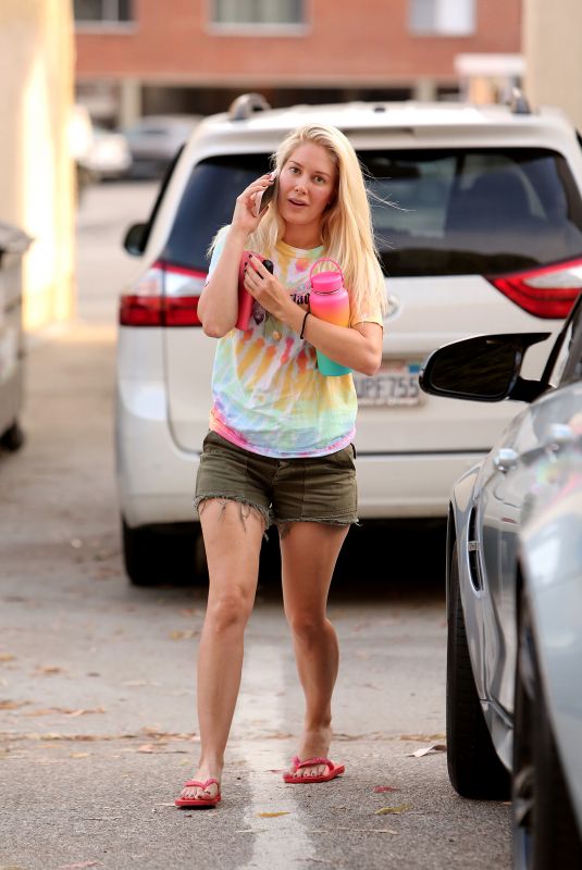 HEIDI MONTAG Out and About in Pacific Palisades 08/28/2019