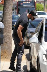 JENNA DEWAN Was Robbed in Broad Daylight Out in Beverly Hills 08/26/2019