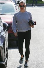 JENNIFER GARNER Out and About in Los Angeles 08/27/2019