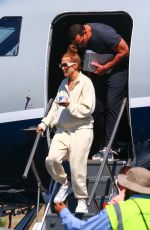 JENNIFER LOPEZ and Alex Rodriguez Arrives at a Private Jet in Los Angeles 08/23/2019