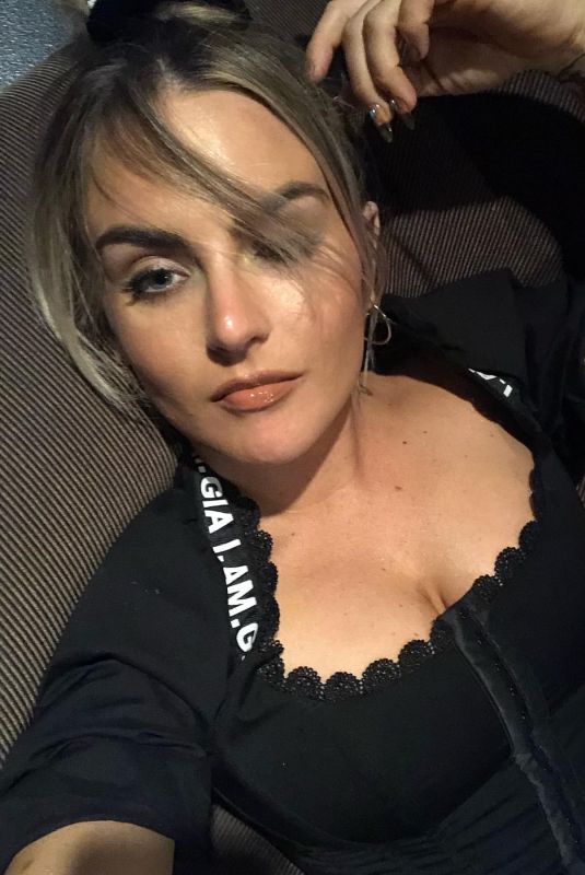 JOANNA JOJO LEVESQUE - Instagram Pictures 08/20/2019