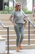 JULIA ROBERTS Leaves a Starbucks in Malibu 07/31/2019