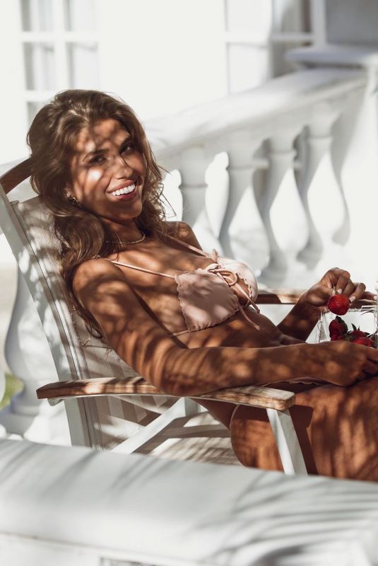 KARA DEL TORO at a Photoshoot, August 2019