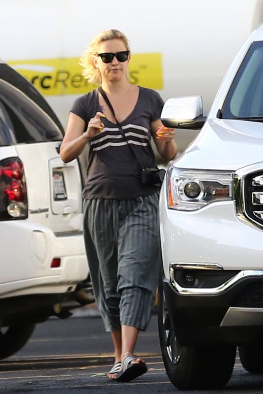 KATE HUDSON Out and About in New Orleans 07/31/2019