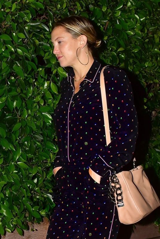 KATE HUDSON Out for Dinner in Los Angeles 08/10/2019