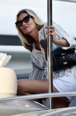KATE  MOSS Out and About in Portofino 08/08/2019