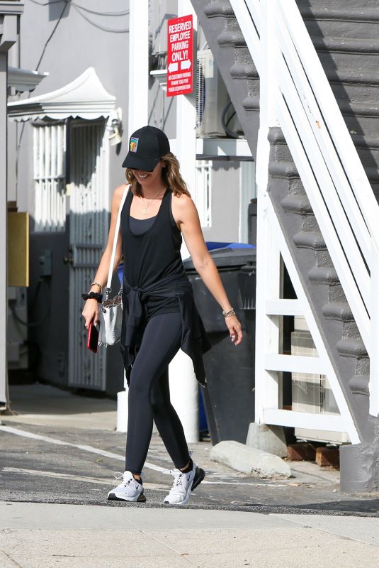 KATHERINE SCHWARZENEGGER and Chris Pratt Out in Los Angeles 08/16/2019