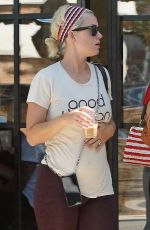 KATY PERRY Leaves Yoga Class in Los Angeles 08/05/2019