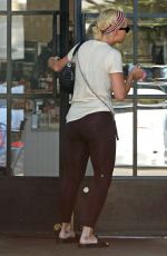 KATY PERRY Leaves Yoga Class in Los Angeles 08/05/2019