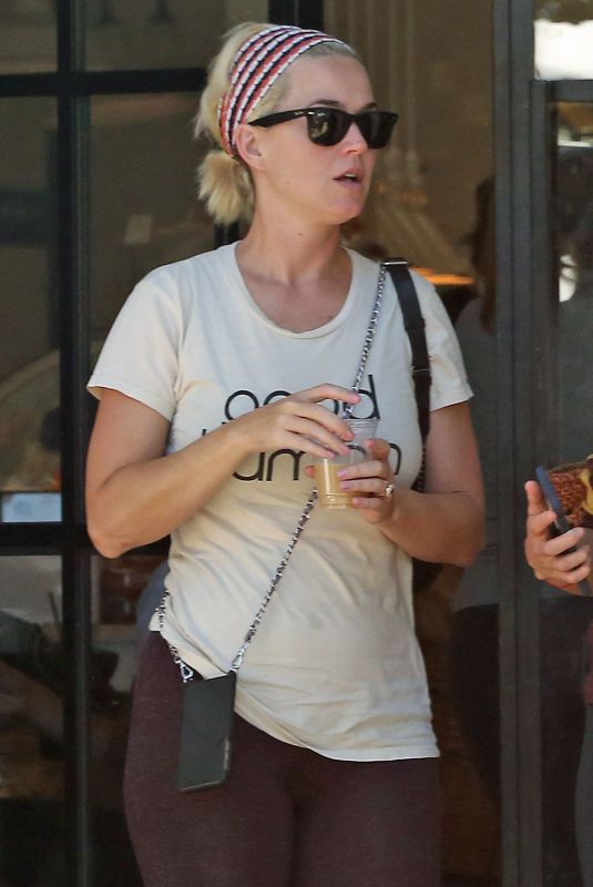 KATY PERRY Leaves Yoga Class in Los Angeles 08/05/2019