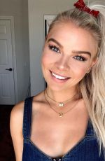 KELLI GOSS - Instagram Photos 08/25/2019