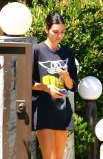 KENDALL JENNER Out and About in Beverly Hills 08/14/2019
