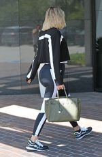 KHLOE KARDASHIAN Arrives at a Gym in Los Angeles 08/06/2019