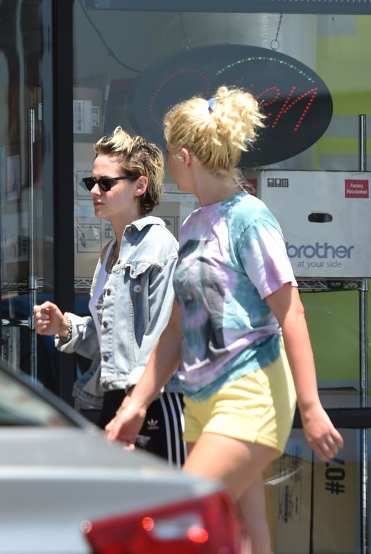 KRISTEN STEWART and SUZIE REIMER Leaves a Spa Los Angeles 07/28/2019