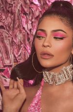 KYLIE JENNER for Velvet Liquid Lipstick Lip Liner 2019