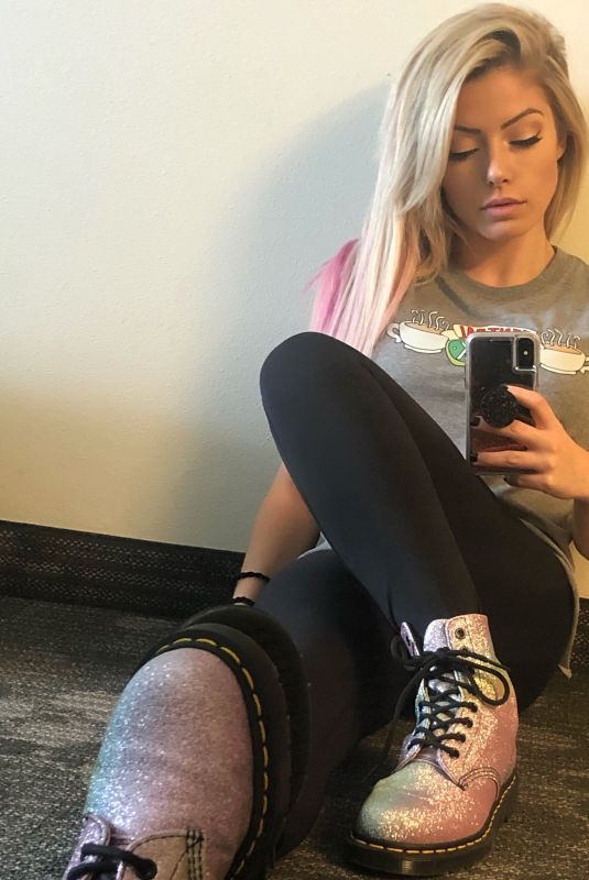 LEXA BLISS - Instagram Photo 08/18/2019