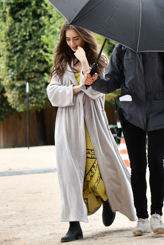 LILY COLLINS on the Set of Emily in Paris in Paris 08/11/2019