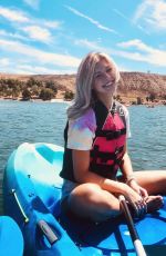 LOREN GRAY - Instagram Photos 08/20/2019