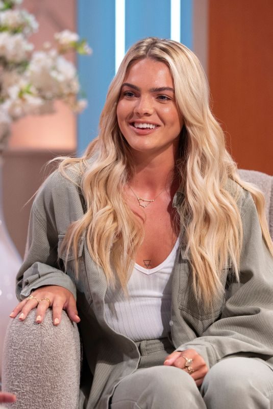 LOUISA JOHNSON at Lorraine Show in London 08/14/2019