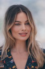 MARGOT ROBBIE at Once Upon a Time in Hollywood Photocall in Rome 08/03/2019