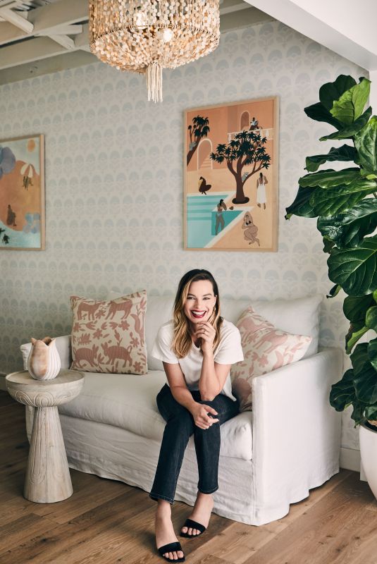MARGOT ROBBIE for Architectural Digest, 2019