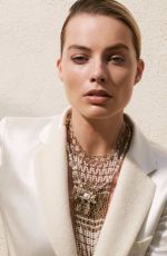 MARGOT ROBBIE in Woman Madame Figaro, September 2019