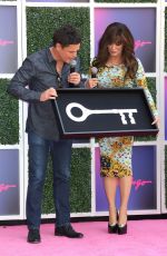 MARIE and Donny OSMOND Receive Keys to the Las Vegas Strip at Flamingo Las Vegas Hotel & Casino 08/23/2019