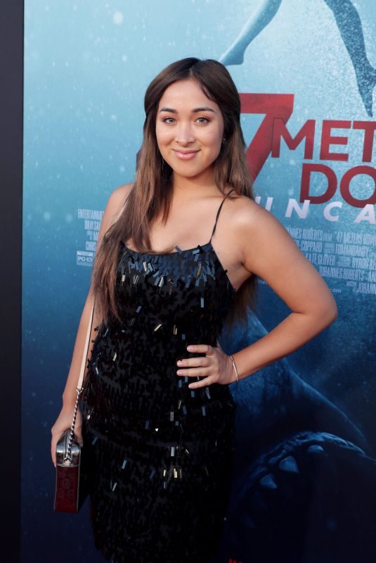 MARILYN FLORES at 47 Meters Down: Uncaged Premiere in Los Angeles 08/13/2019