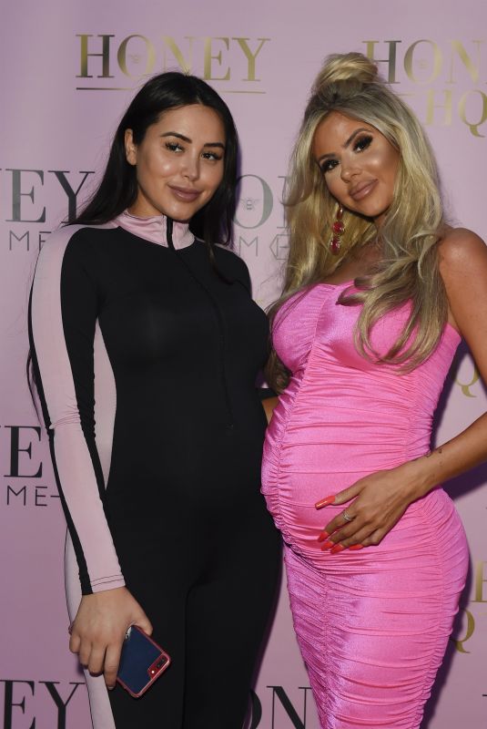 MARNIE SIMPSON at Honey Im Home Furiture Shop Launch in Leigh 08/03/2019