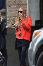 MARY-KATE and ASHLEY OLSEN Out Smoking in New York 08/06/2019