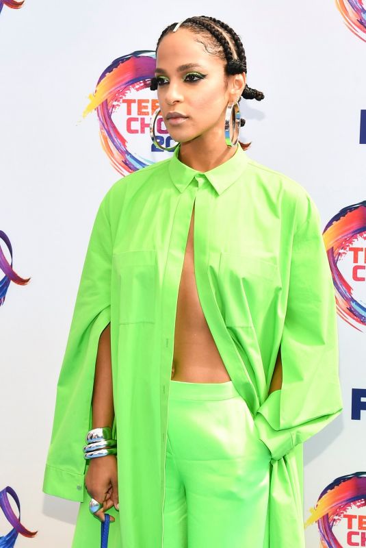 MEGALYN ECHIKUNWOKE at Teen Choice Awards 2019 in Hermosa Beach 08/11/2019