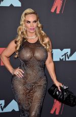 NICOLE COCO AUSTIN at 2019 MTV Video Music Awards in Newark 08/26/2019