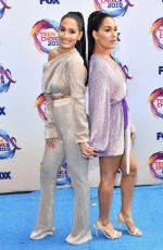 NIKKI and BRIE BELLA at Teen Choice Awards 2019 in Hermosa Beach 08/11/2019