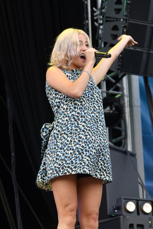 PIXIE LOTT Performs at BBC Summer Social in Liverpool 08/03/2019