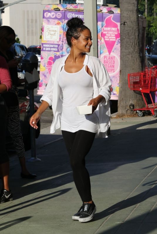 Pregnant CHRISTINA MILIAN at Beignet Box Mobile Unit in Los Angeles 08/09/2019