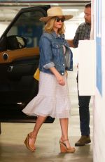 REESE WITHERSPOON Arrives at Her Office in Santa Monica 07/31/2019