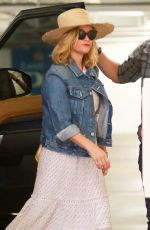 REESE WITHERSPOON Arrives at Her Office in Santa Monica 07/31/2019
