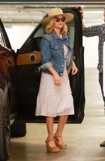 REESE WITHERSPOON Arrives at Her Office in Santa Monica 07/31/2019