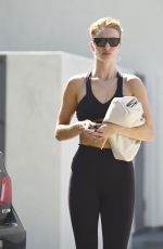 ROSIE HUNTINGTON-WHITELEY Leaves Pilates Class in West Hollywood 08/13/2019