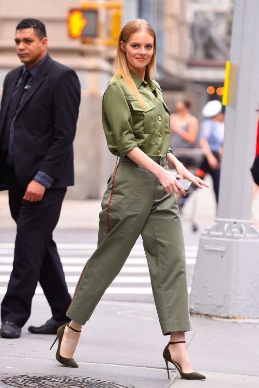 SAMARA WEAVING Arrives at Build Studio in New York 08/22/2019