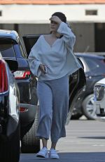 SELENA GOMEZ Shopping at XIV Karats in Beverly Hills 08/06/2019