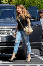 SOFIA VERGARA Shopping at Saks Fifth Avenue in Beverly Hills 08/20/2019