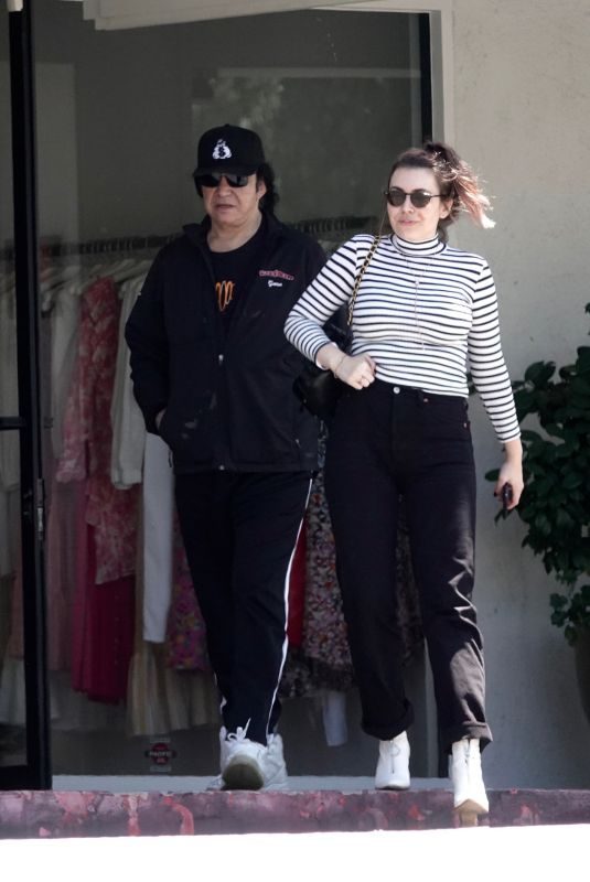SOPHIE SIMMONS and Her Father Gene Simmons Out for Breakfast in Los Angeles 08/01/2019