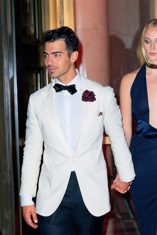 SOPHIE TURNER and Joe Jonas Arrives at Joe