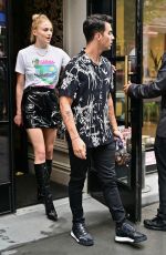 SOPHIE TURNER and Joe Jonas Heading to a Broadway Musical in New York 07/31/2019