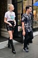 SOPHIE TURNER and Joe Jonas Heading to a Broadway Musical in New York 07/31/2019