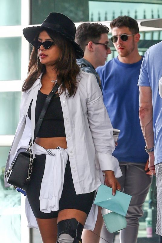 SOPHIE TURNER, PRIYANKA CHOPRA and Nick and Joe Jonas at Airport in Miami 08/08/2019
